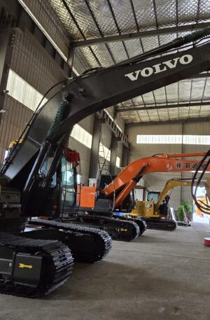 Used EC210 Excavator